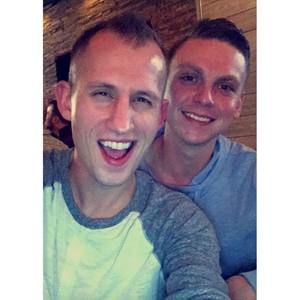 Meet your Posher, Zachary